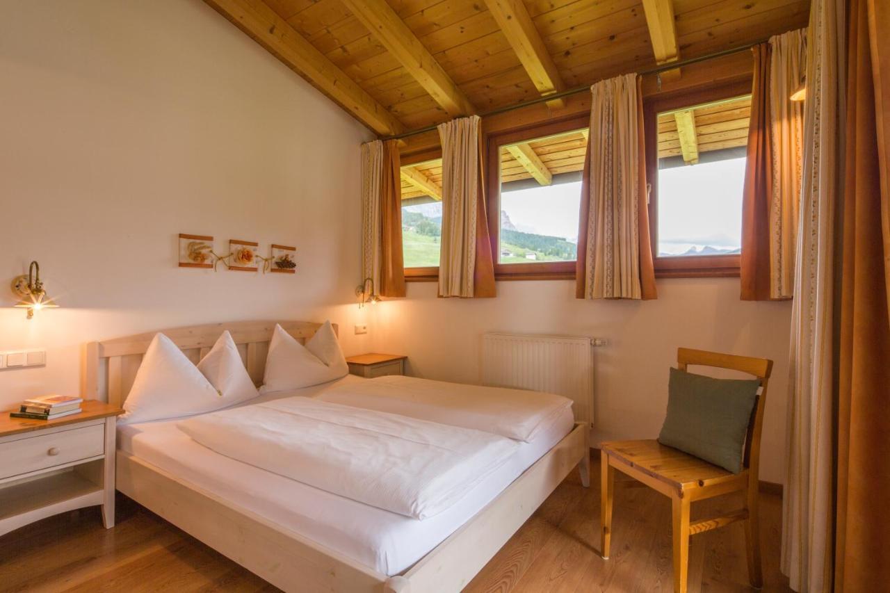 Appartamenti La Sajun & Les Viles La Villa  Exterior foto